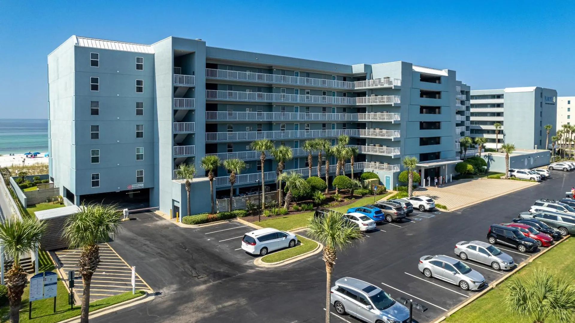 Sandpiper Cove 9228- By Holiday Isle Properties Destin