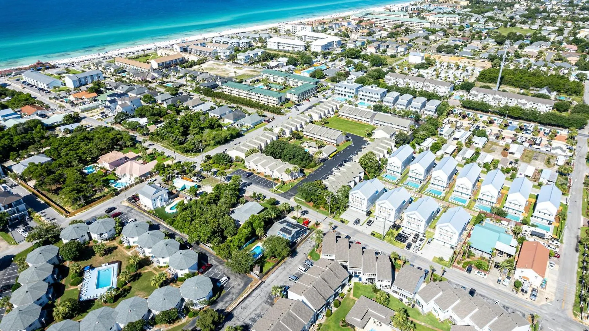 Apartment Sandpiper Cove 9228- By Holiday Isle Properties Destin